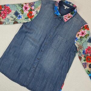 John Mark Denim Shirt Womens Medium Blue Floral Mixed Media Rhinestone Button Up